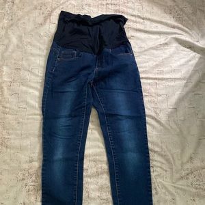 New recruit skinny maternity jeans size small